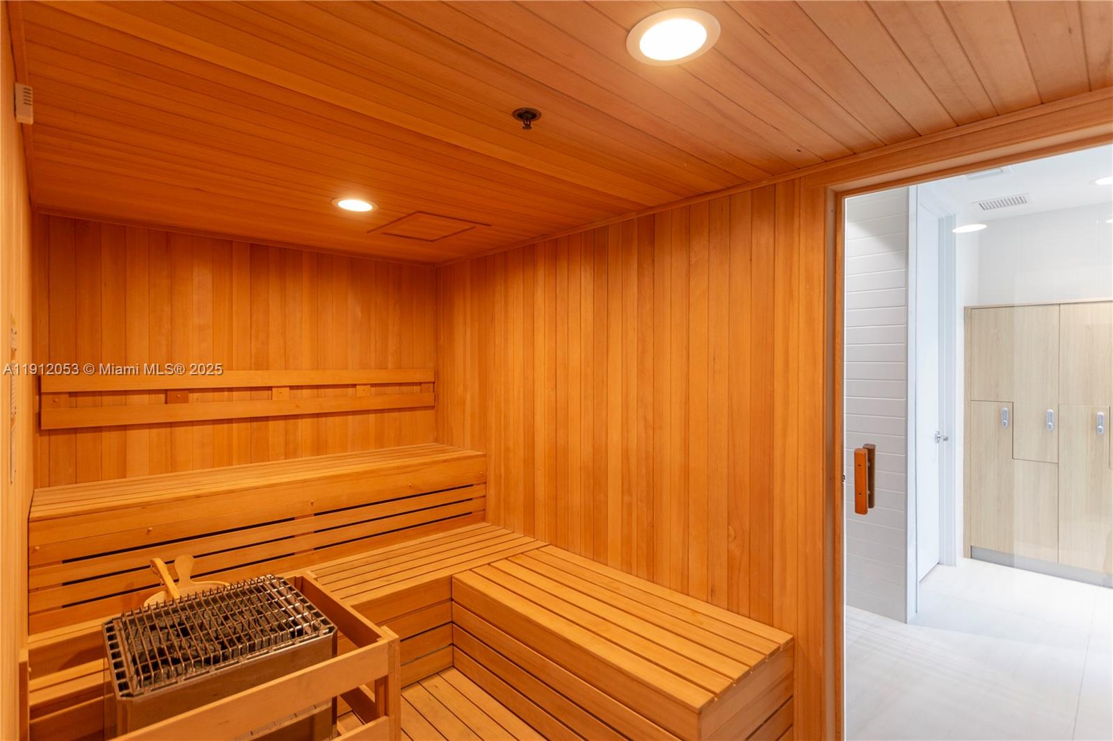 AURORA CONDO - Residential Lease