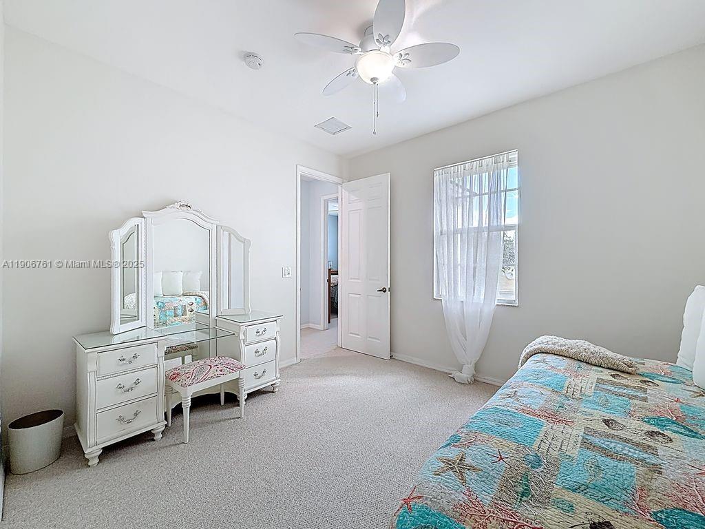 MARINER BAY - Residential