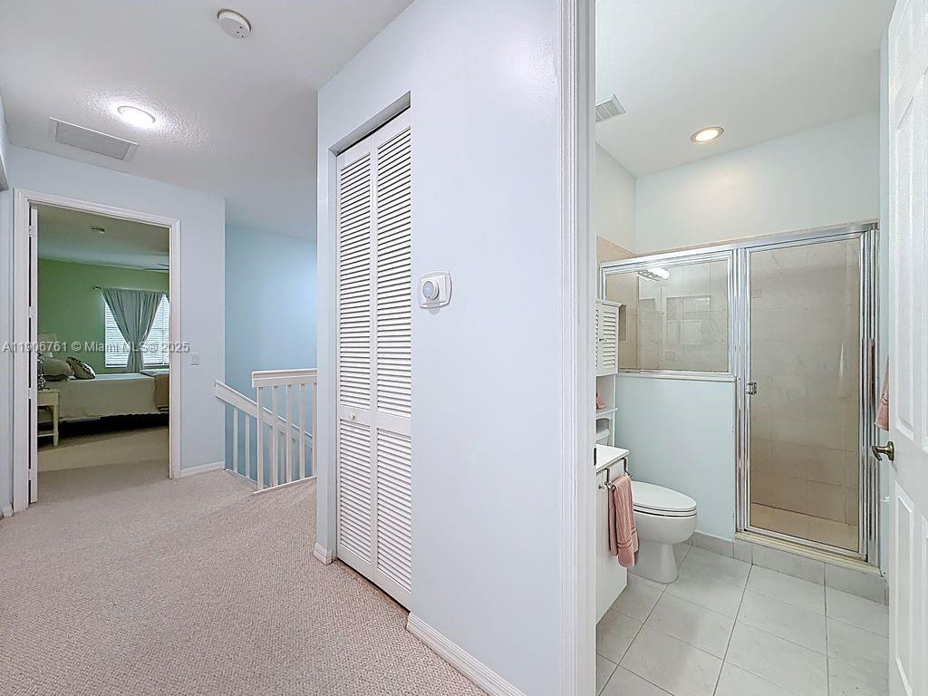 MARINER BAY - Residential