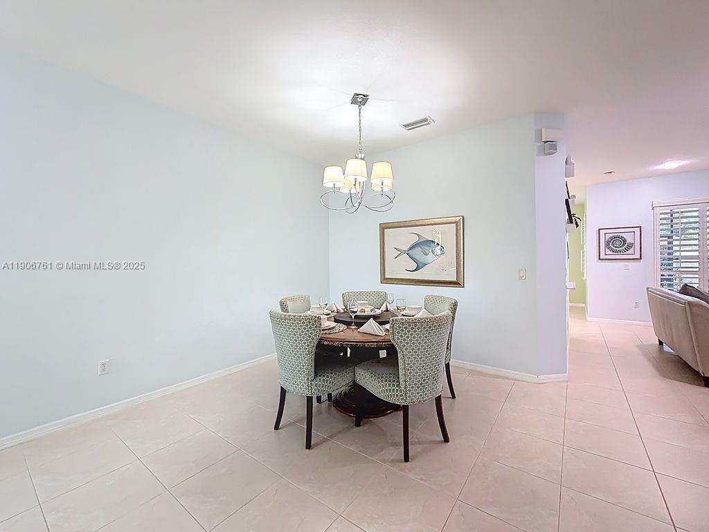 MARINER BAY - Residential