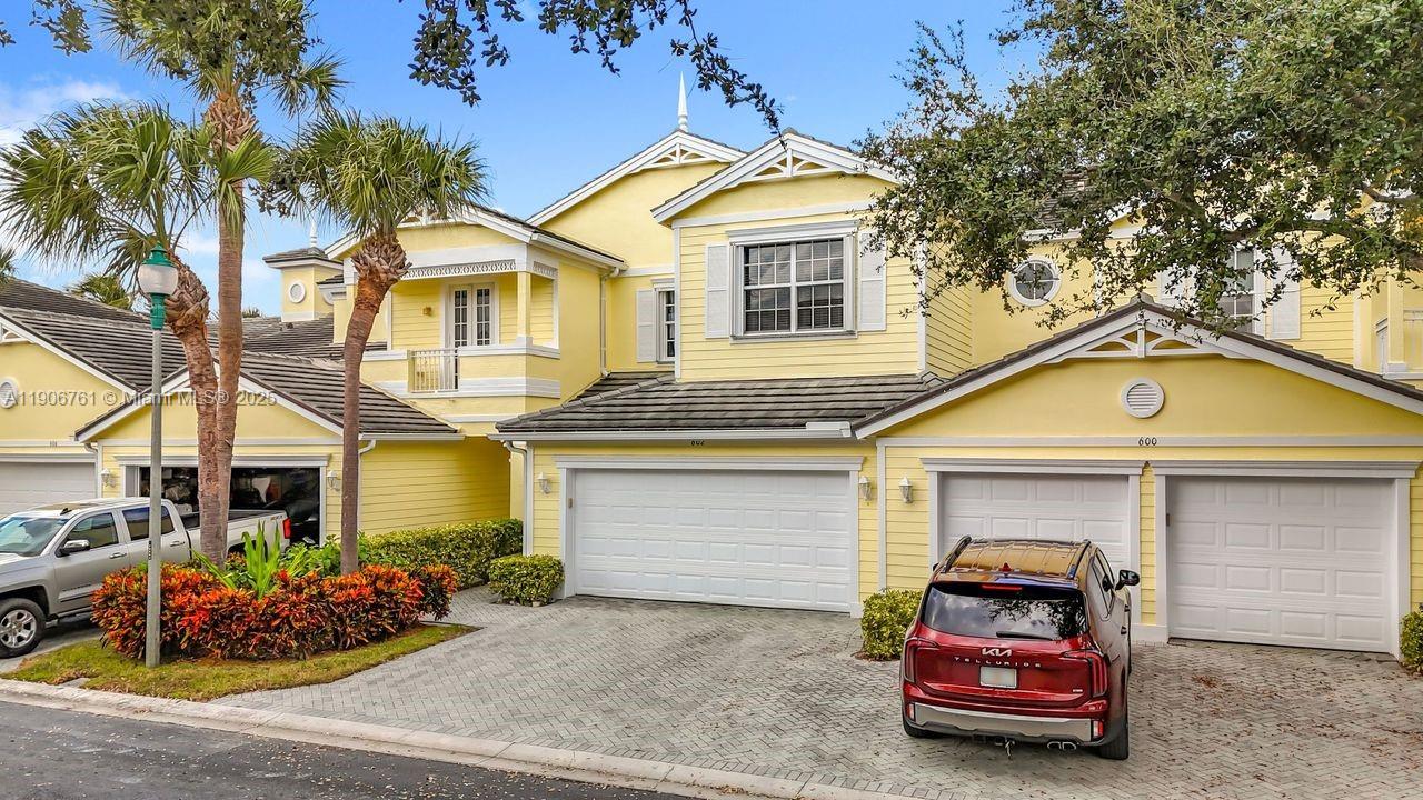 MARINER BAY - Residential