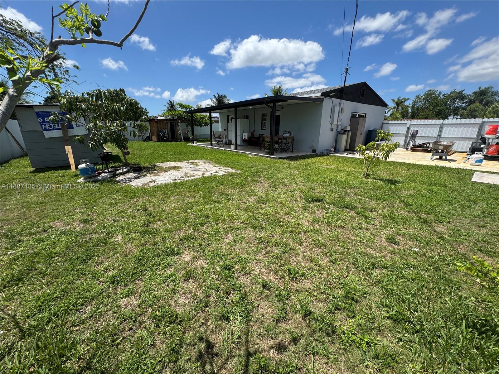 RICHMOND HEIGHTS - Residential