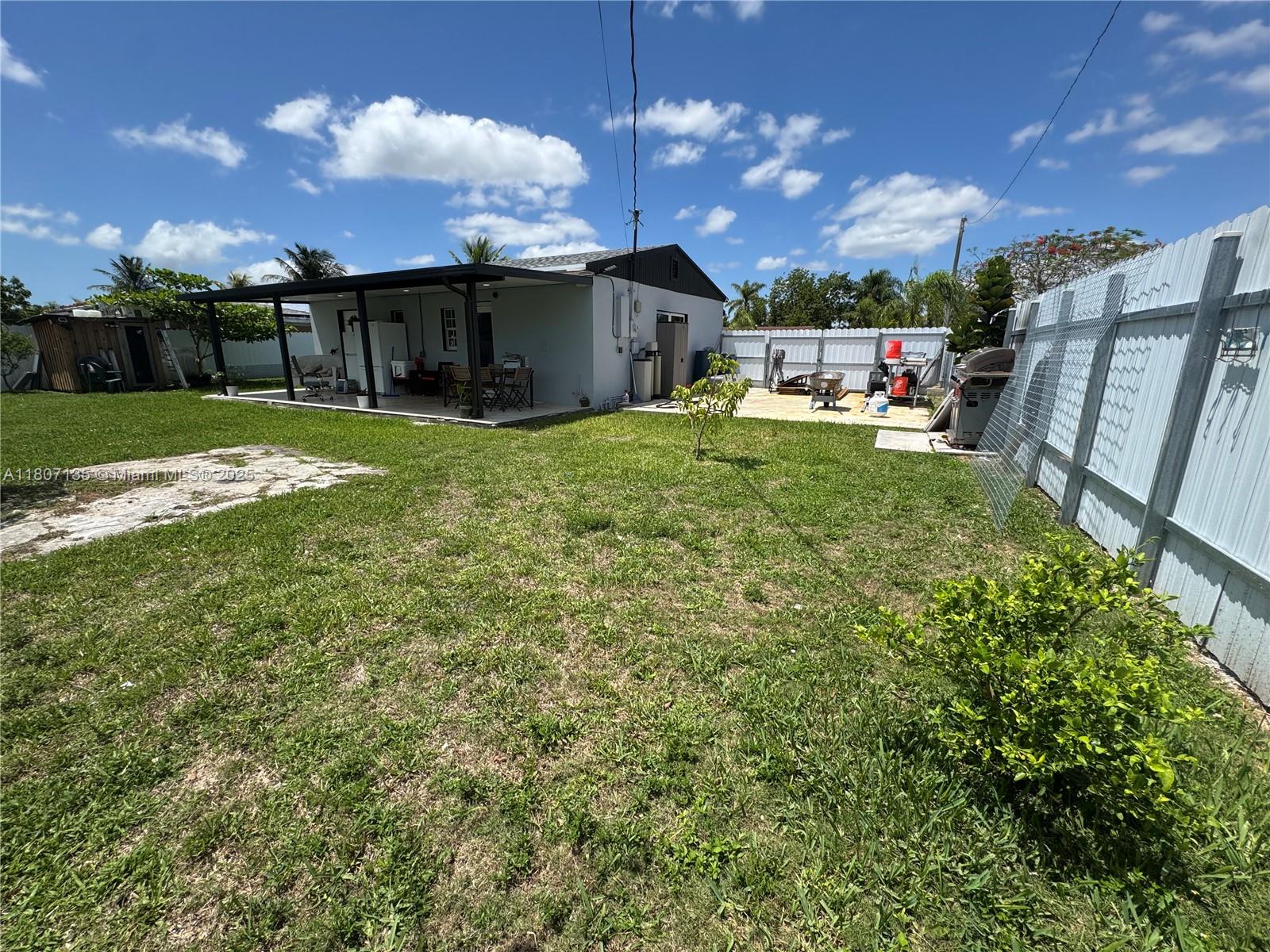 RICHMOND HEIGHTS - Residential