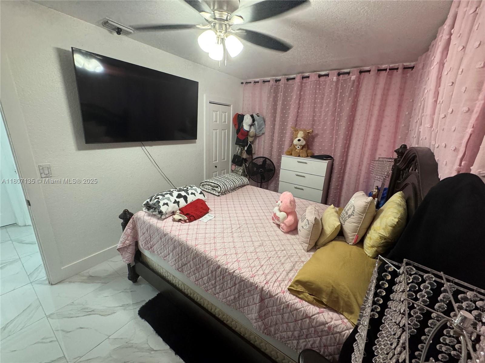 RICHMOND HEIGHTS - Residential
