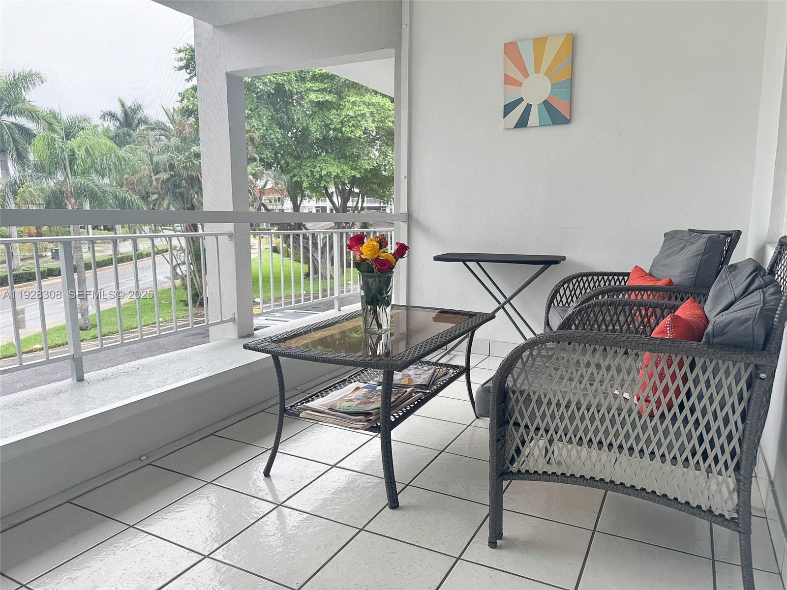 PARADISE VILLAS CONDO - Residential