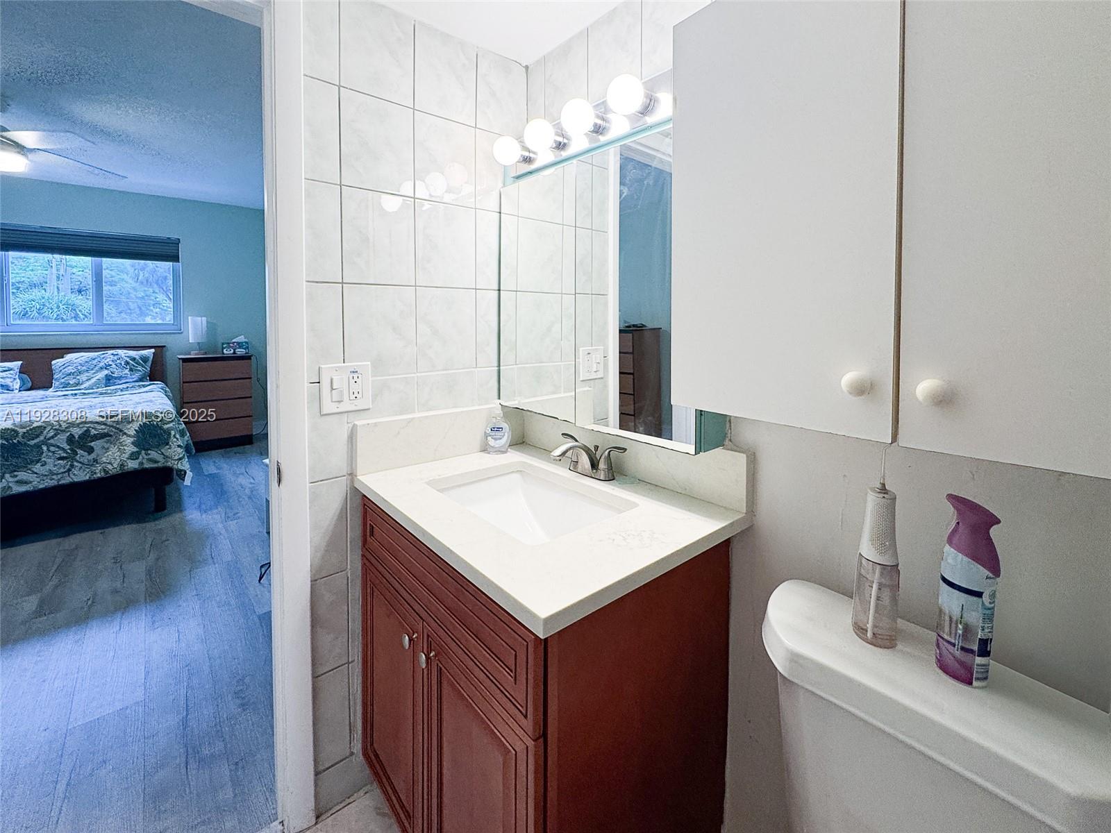 PARADISE VILLAS CONDO - Residential