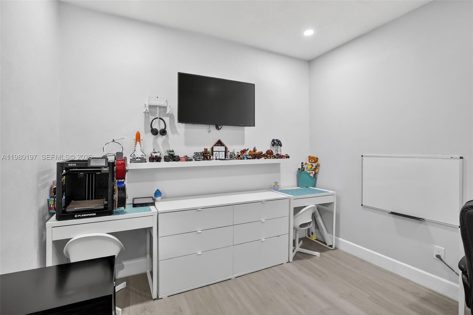 WESTWOOD COMMUNITY 6 - Residential