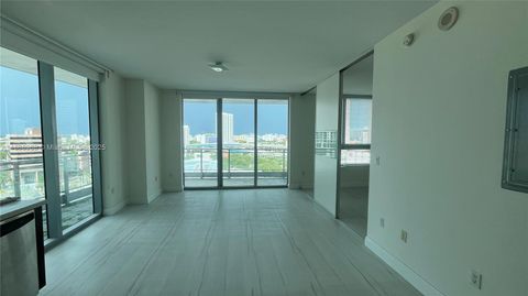 90 SW 3rd St 1412 Miami FL 33130