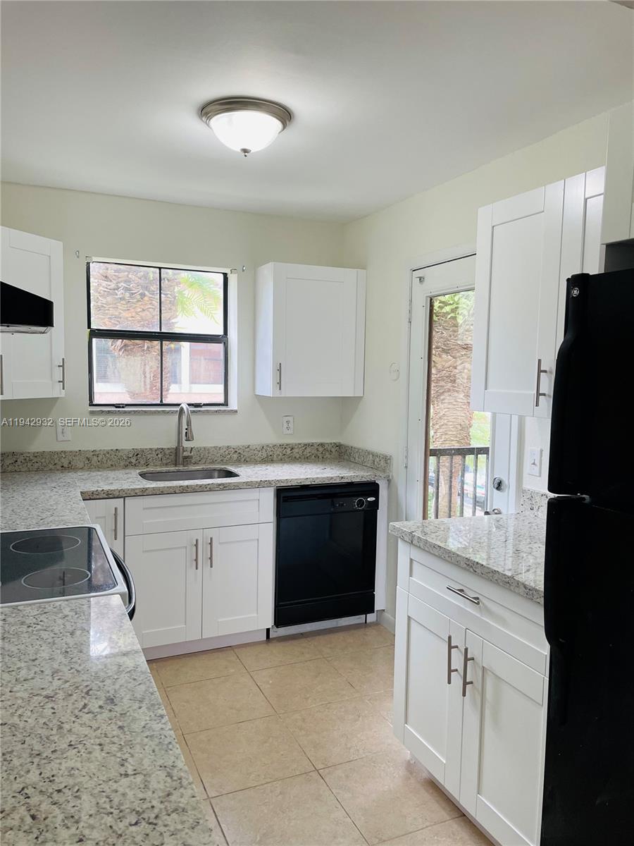 BISCAYNE BEACH CLUB CONDO - Residential Lease