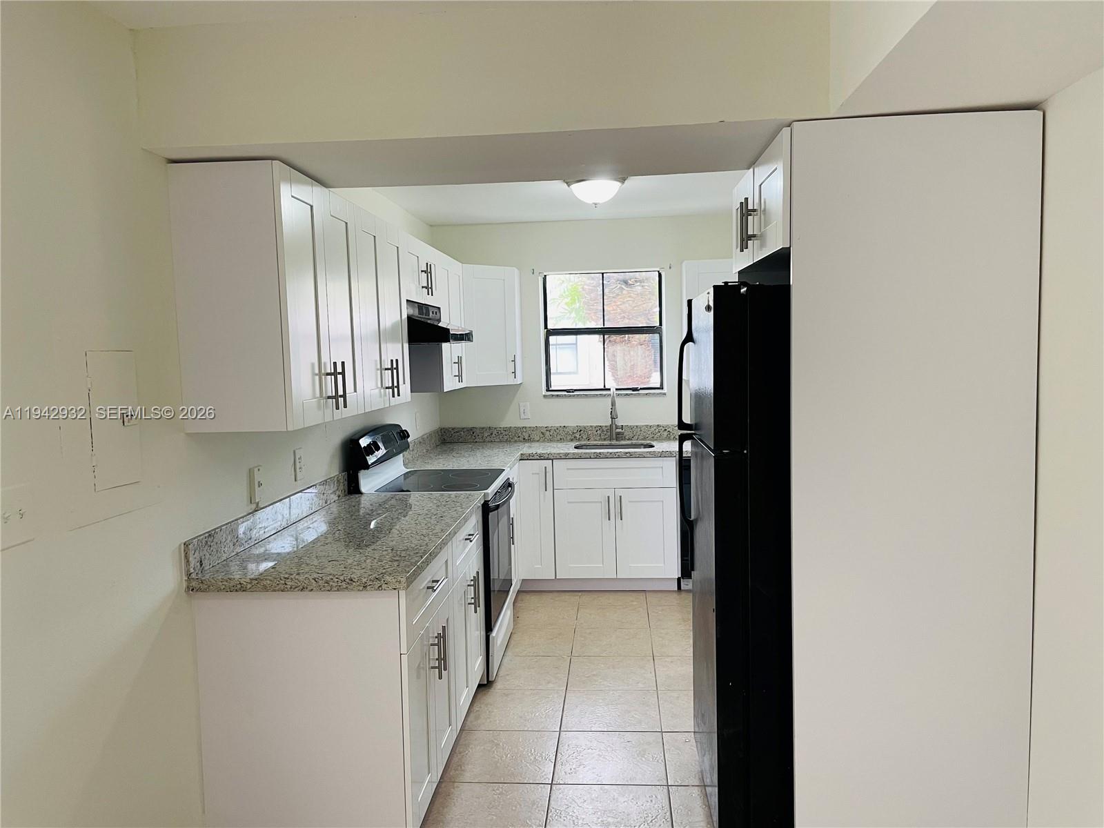 BISCAYNE BEACH CLUB CONDO - Residential Lease