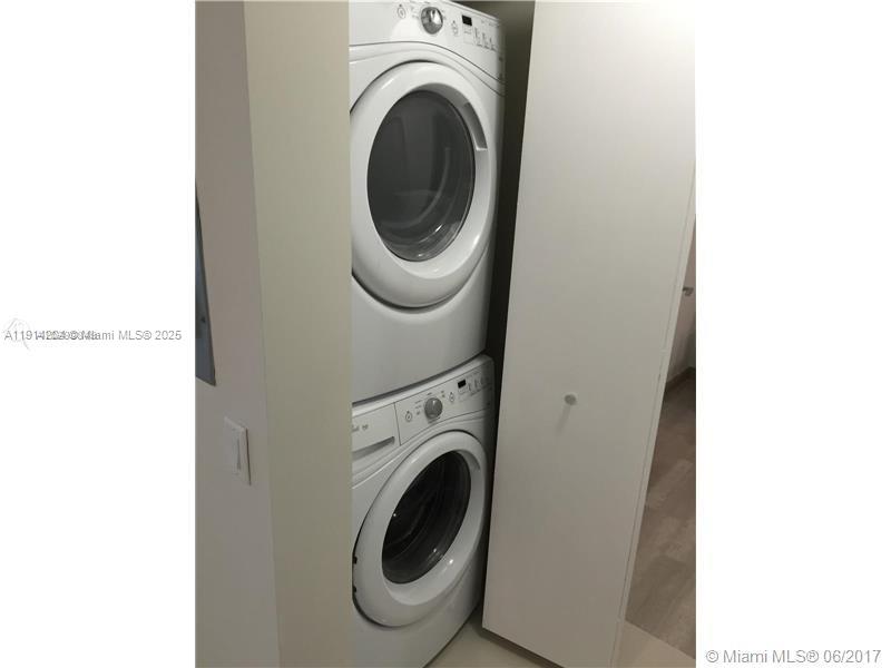 BRICKELLHOUSE CONDO - Land