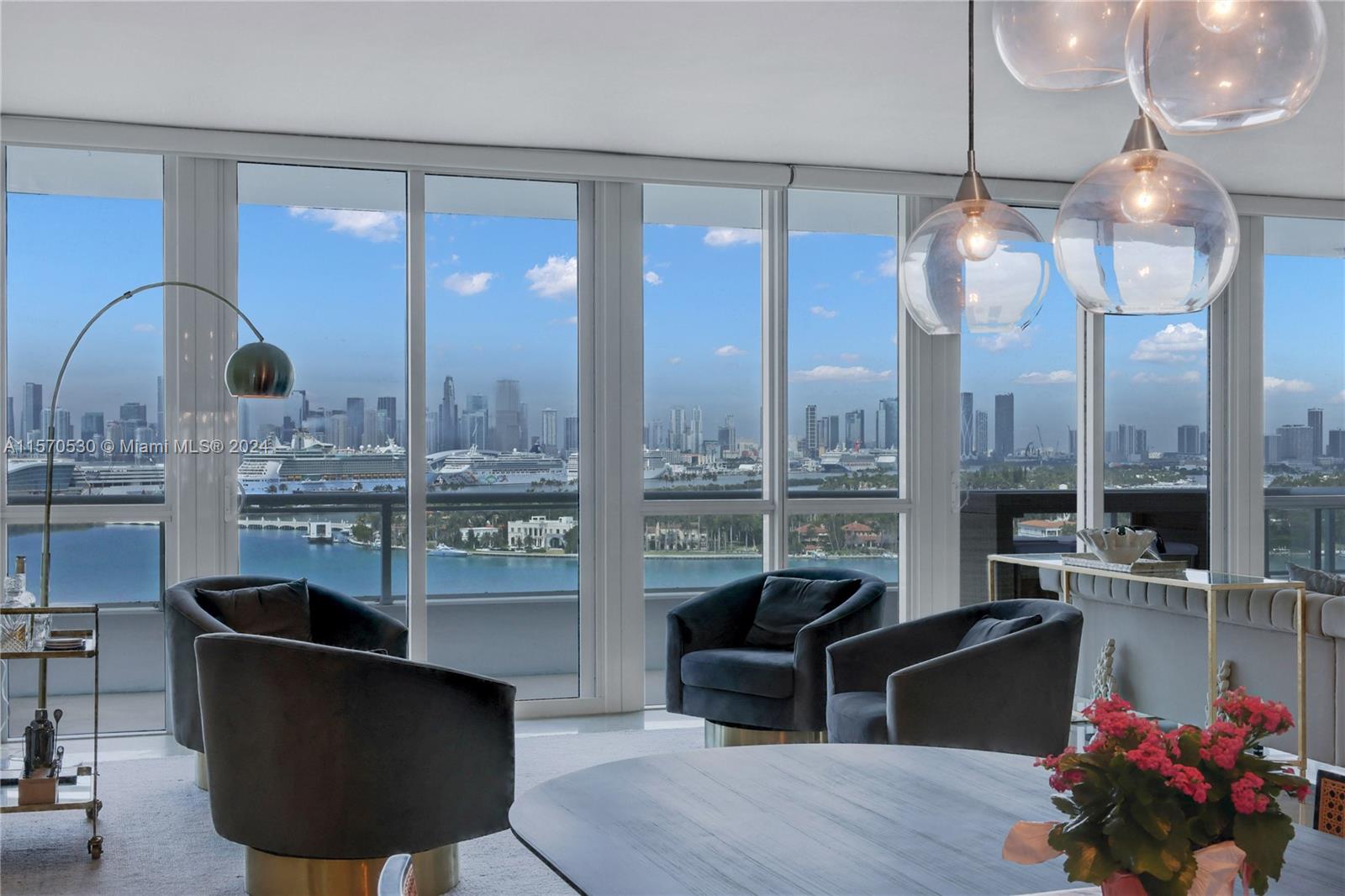 THE BENTLEY BAY CONDO - Residential