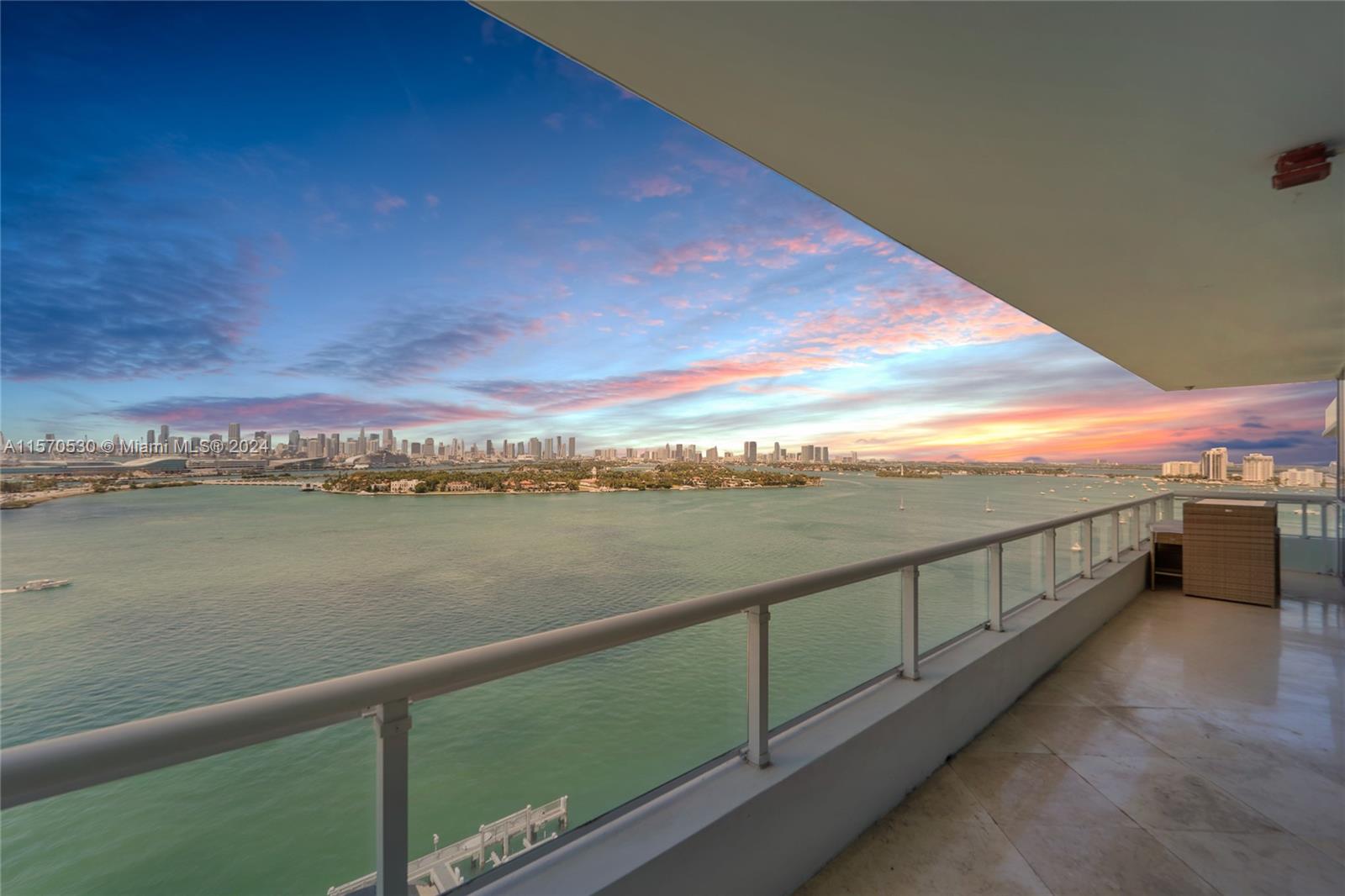 THE BENTLEY BAY CONDO - Residential