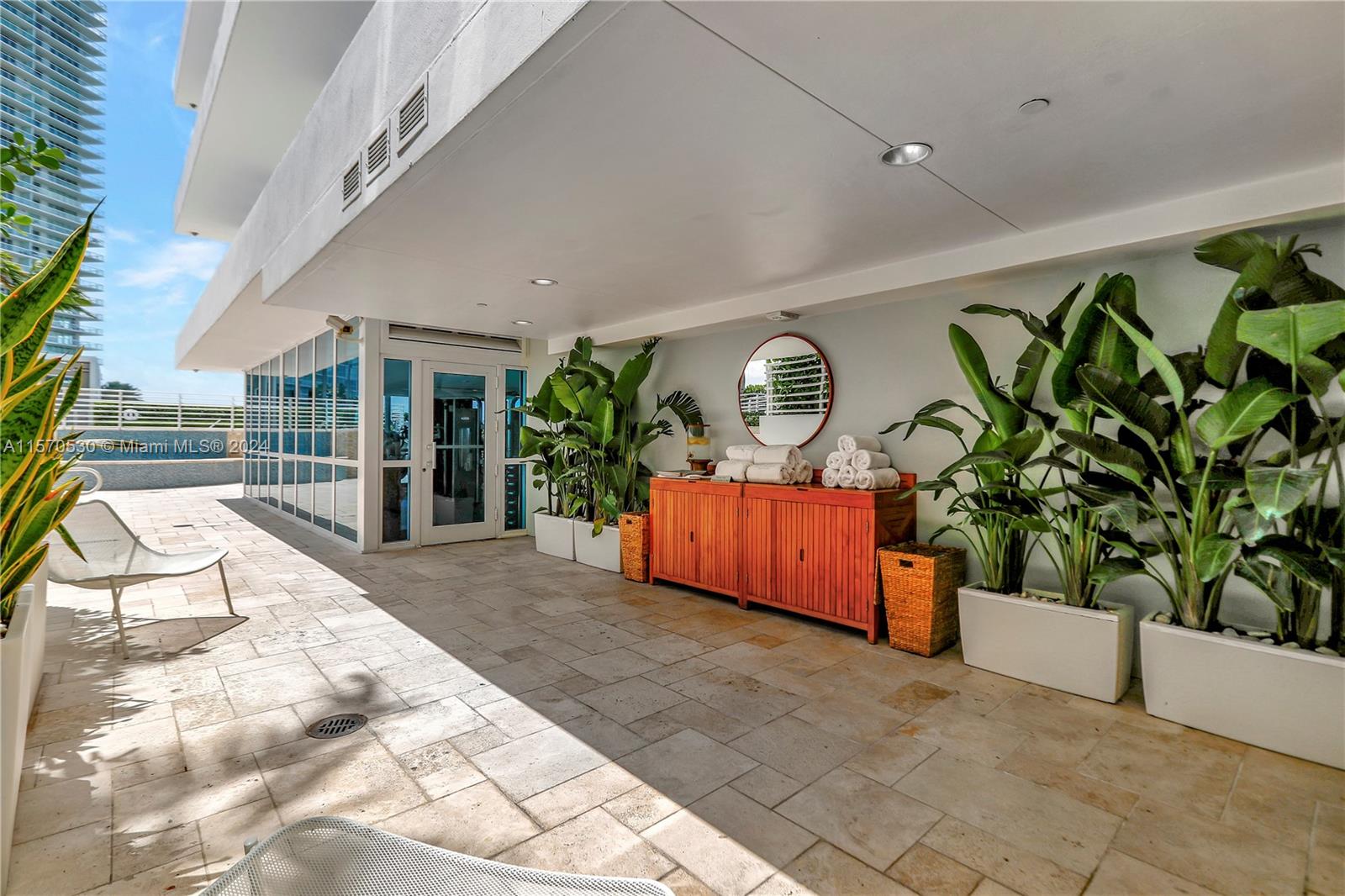 THE BENTLEY BAY CONDO - Residential