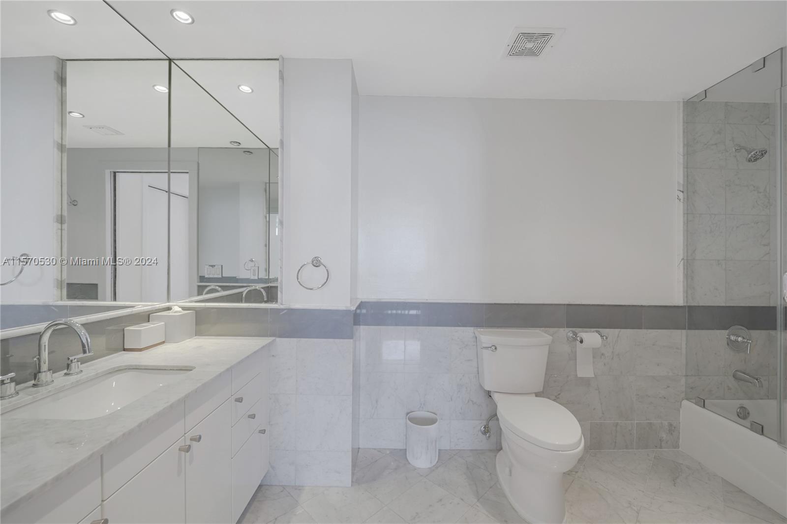 THE BENTLEY BAY CONDO - Residential