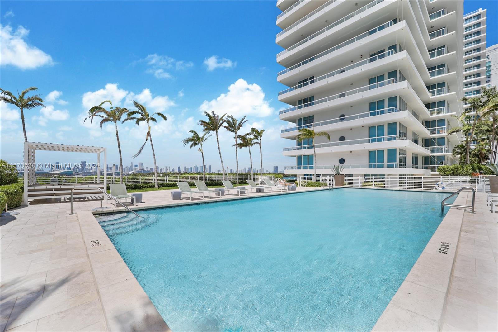 THE BENTLEY BAY CONDO - Residential