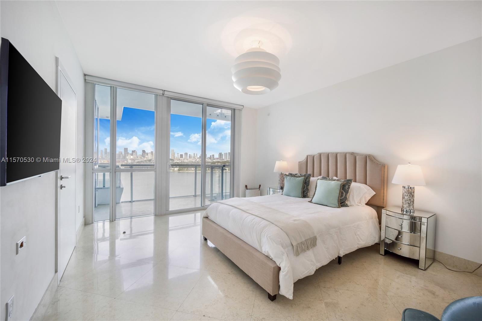 THE BENTLEY BAY CONDO - Residential