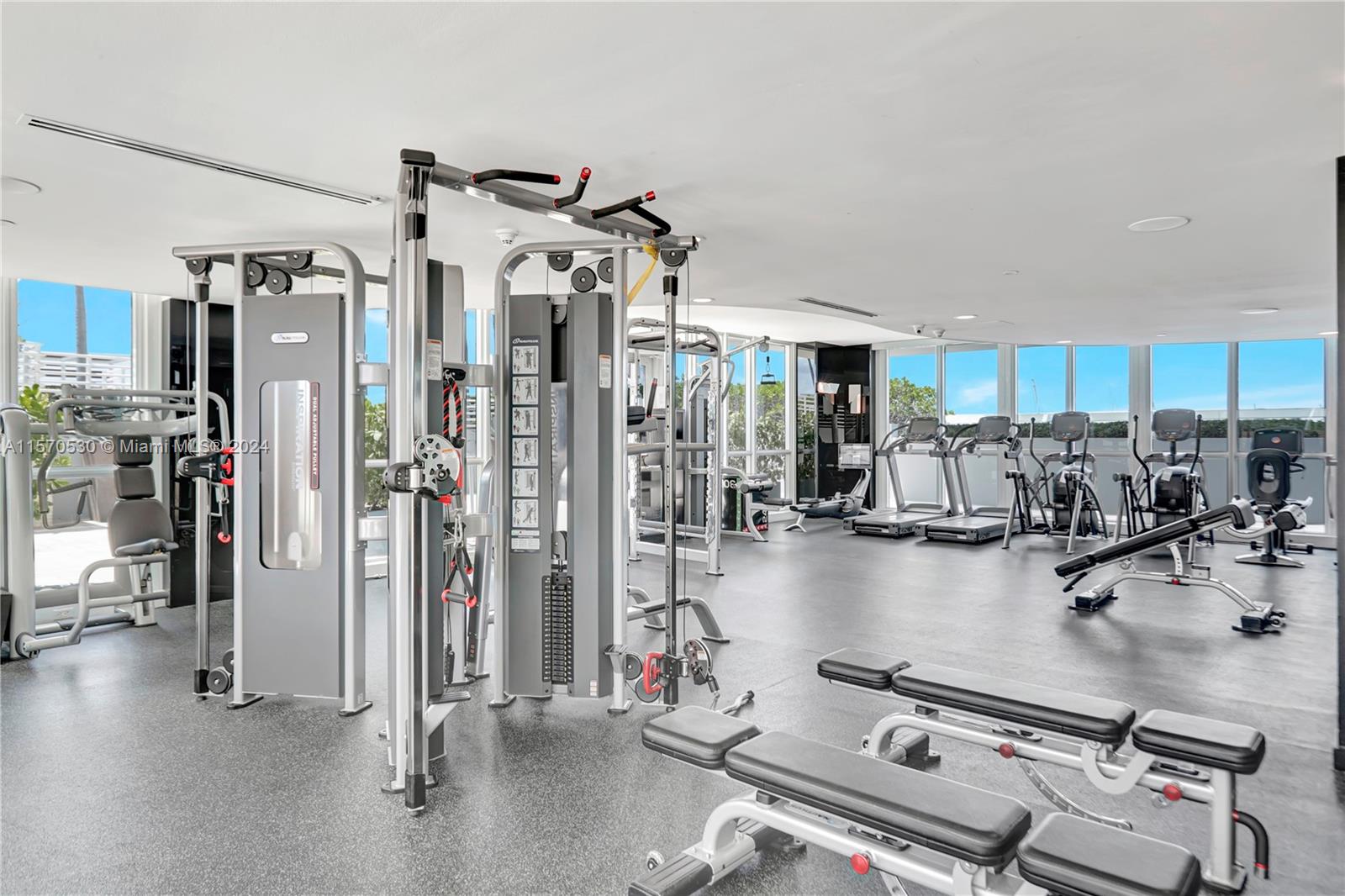 THE BENTLEY BAY CONDO - Residential