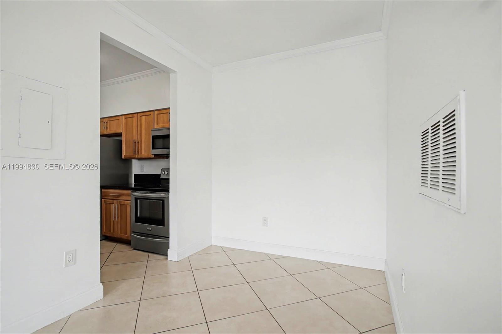 REFLECTIONS AT PEMBROKE P - Residential Lease