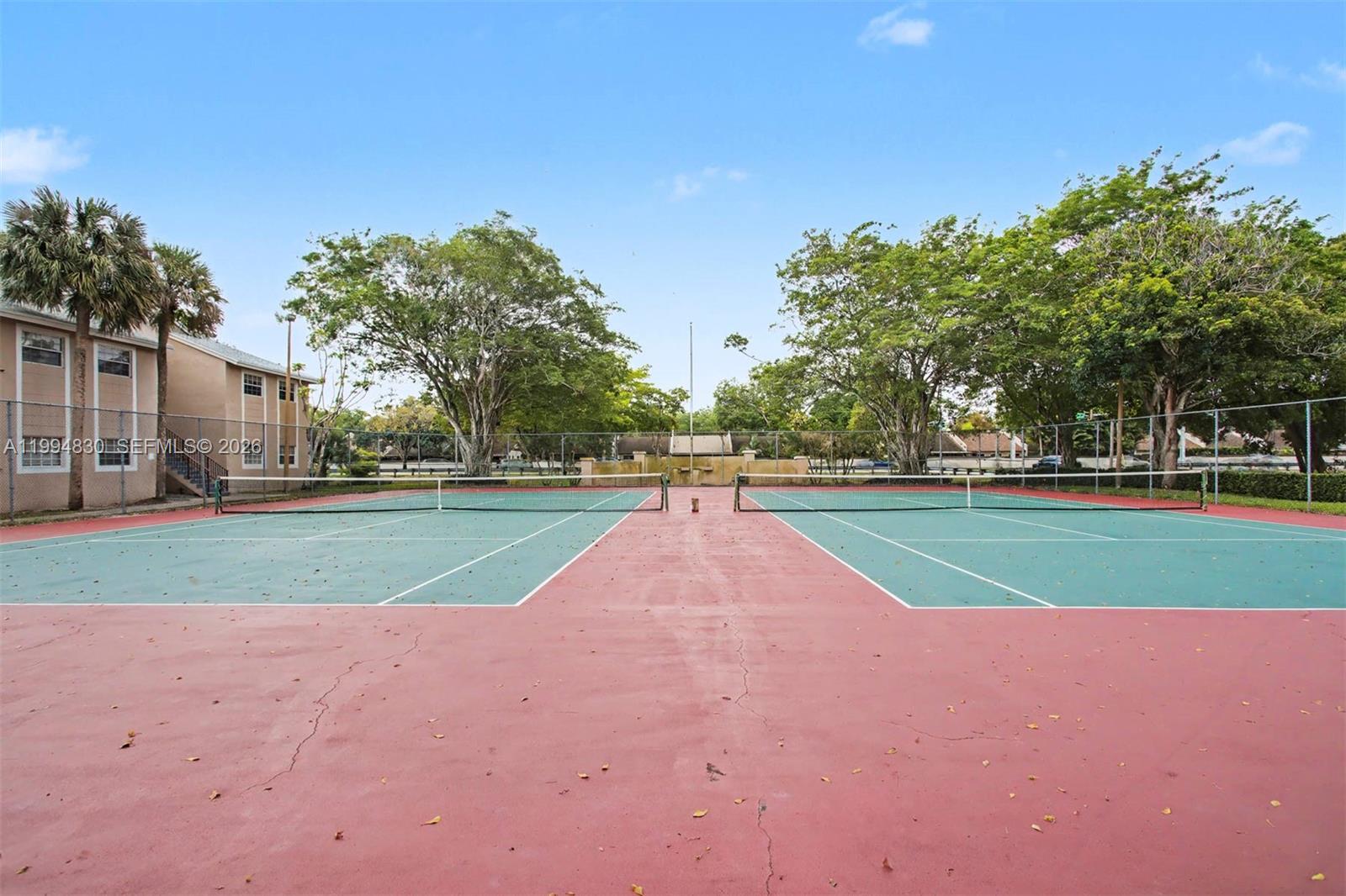 REFLECTIONS AT PEMBROKE P - Residential Lease