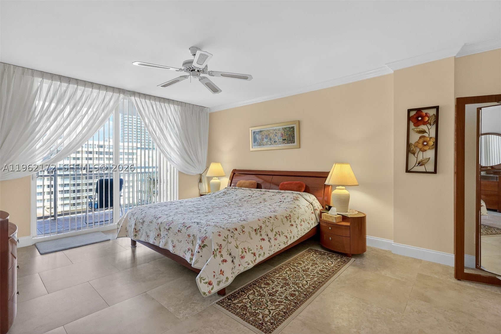 1849 S Ocean Dr 905