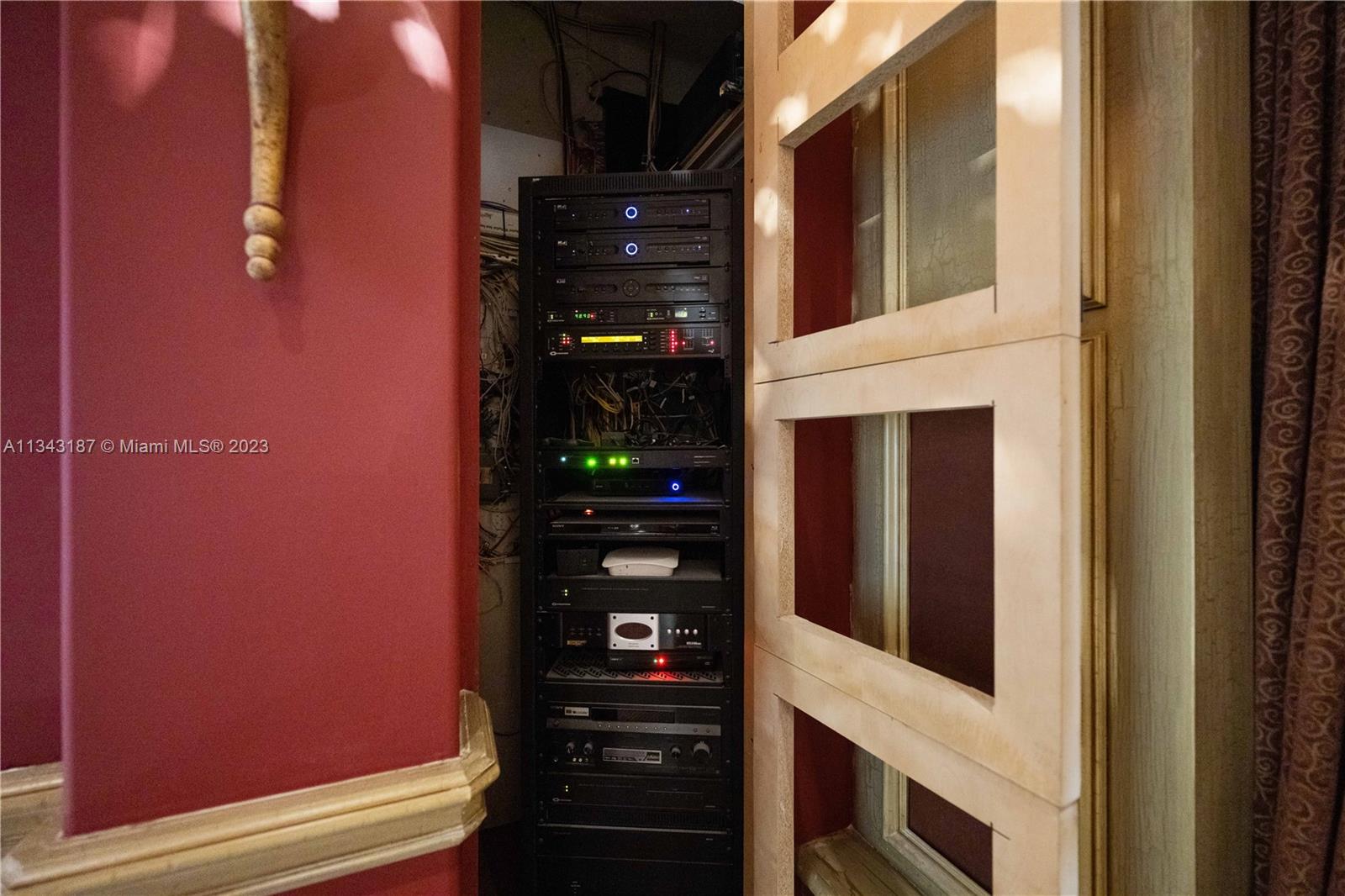 NURMI ISLES ISLAND NO 1 - Residential