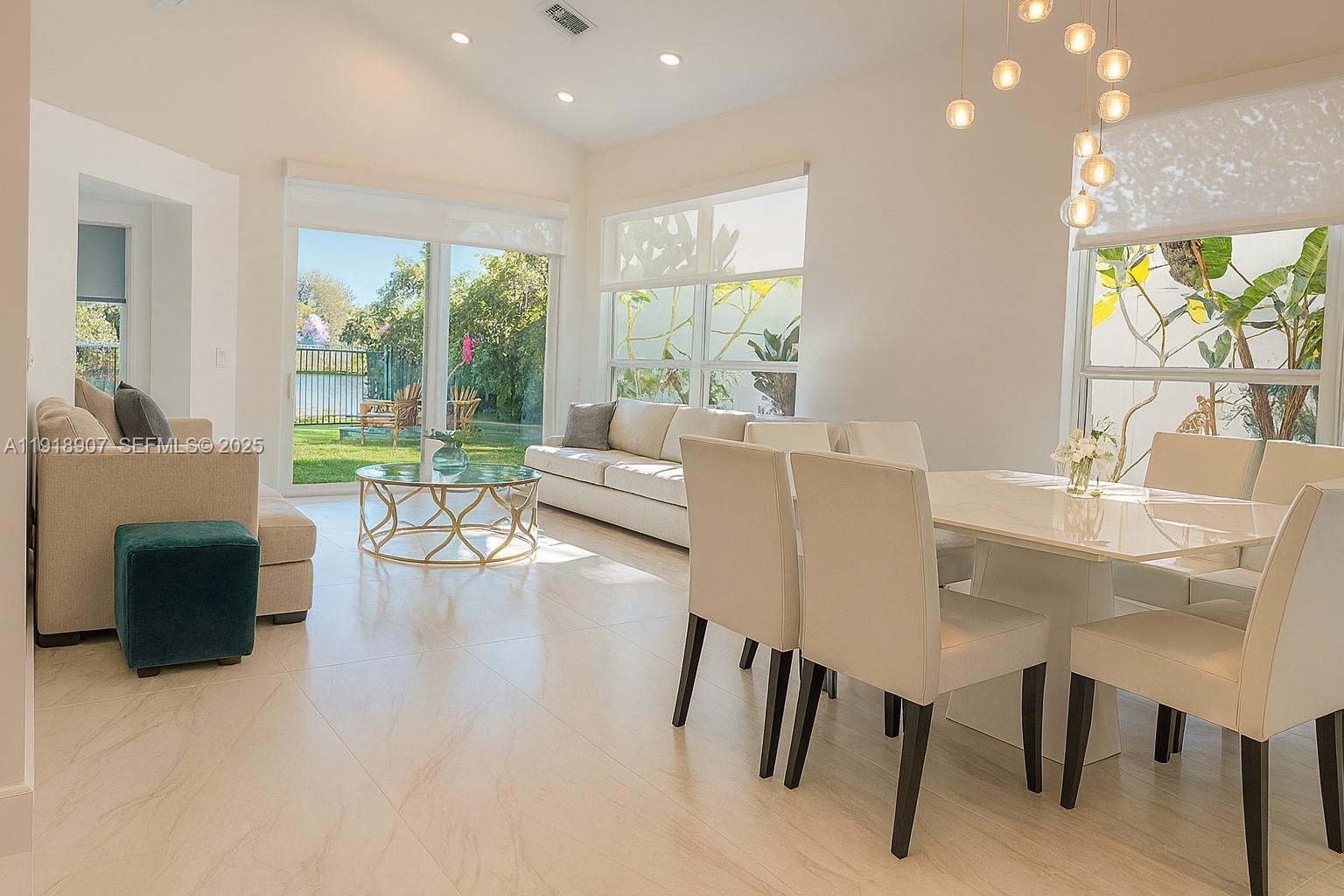 BANYANS OF ARVIDA COUNTRY - Residential