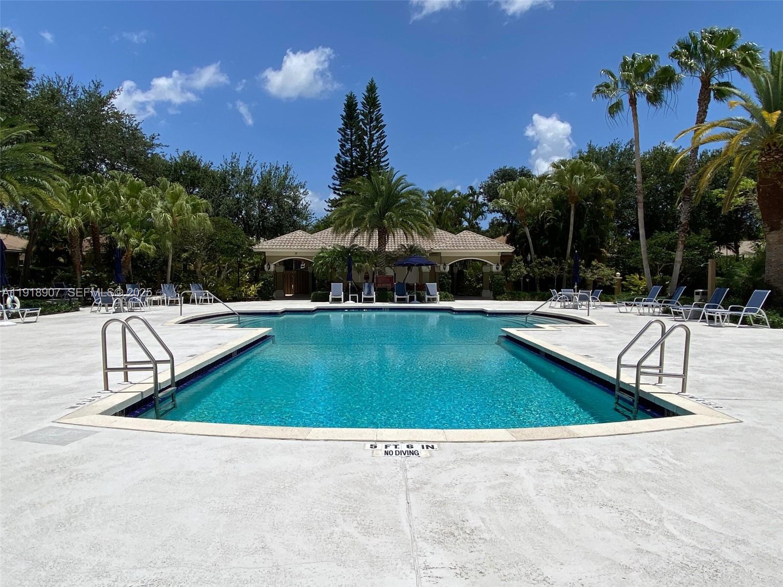 BANYANS OF ARVIDA COUNTRY - Residential