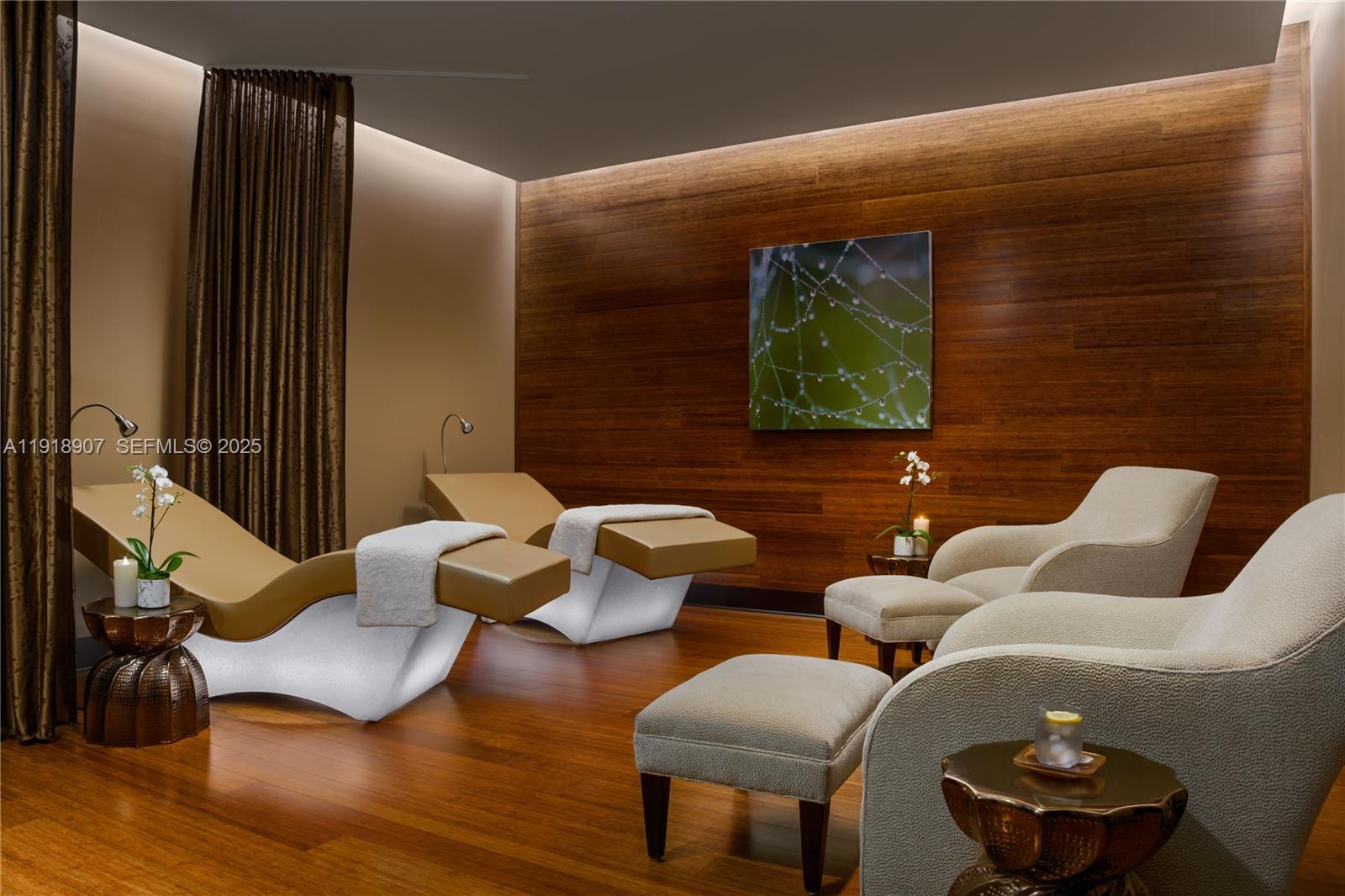 BANYANS OF ARVIDA COUNTRY - Residential