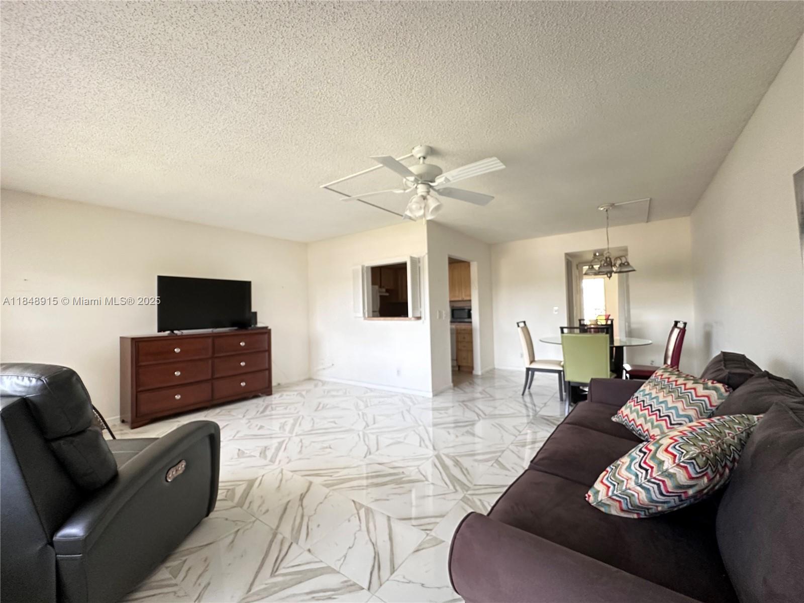 FANSHAW AT CENTURY VILLAG - Residential Lease
