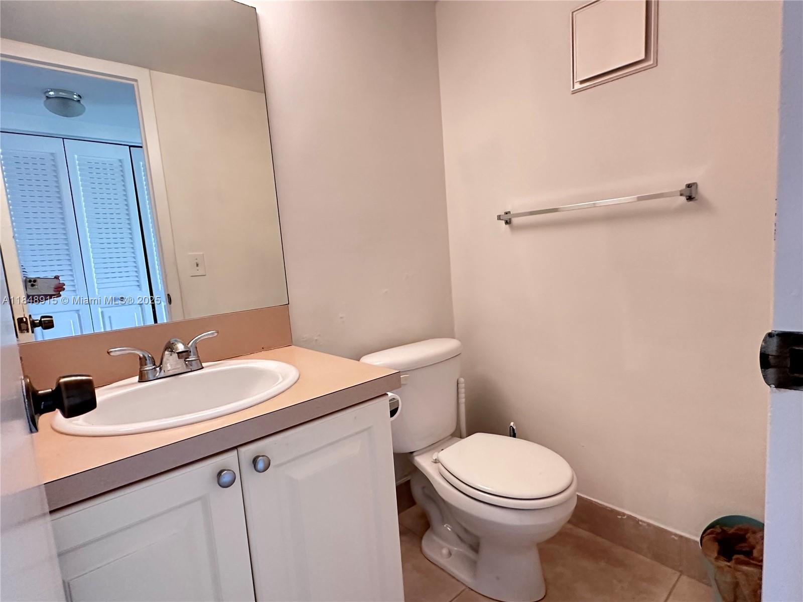 FANSHAW AT CENTURY VILLAG - Residential Lease