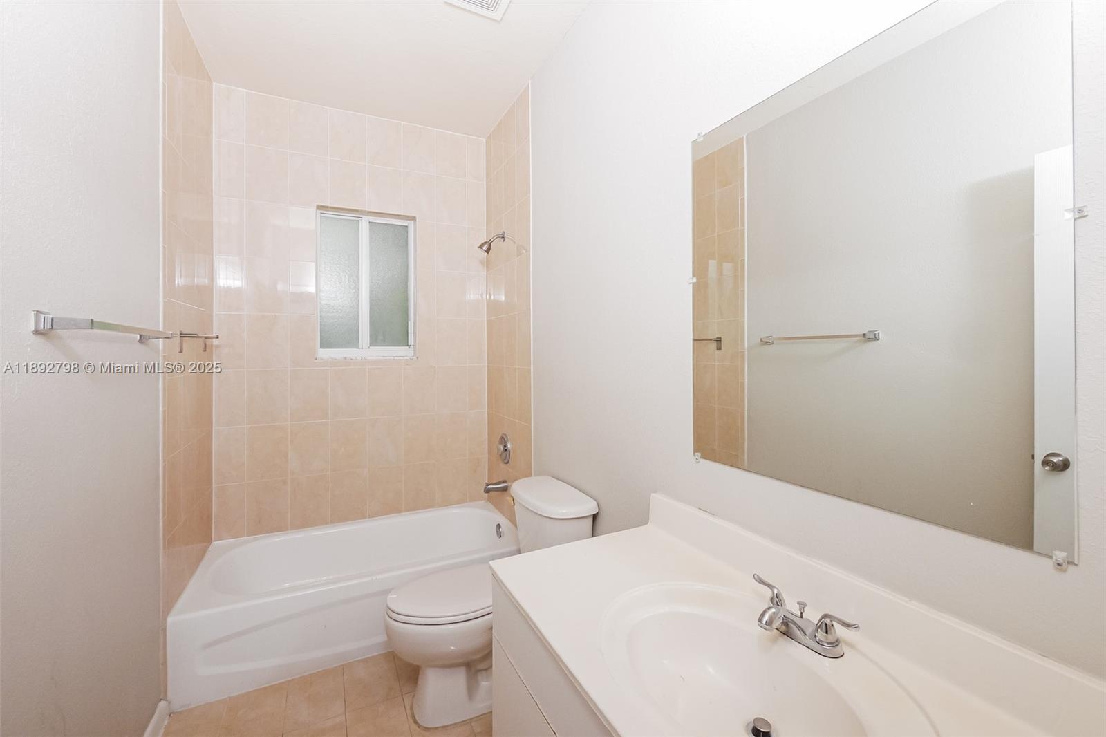 EMILIOS PLACE AT OASIS - Residential Lease