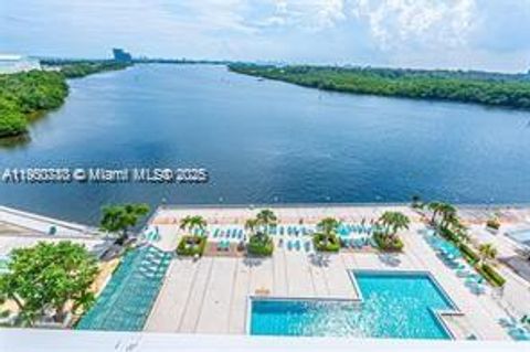 300 Bayview Dr 509 Sunny Isles Beach FL 33160