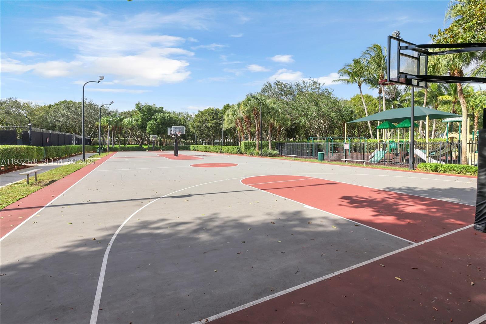 RIVIERA ISLES II - Residential