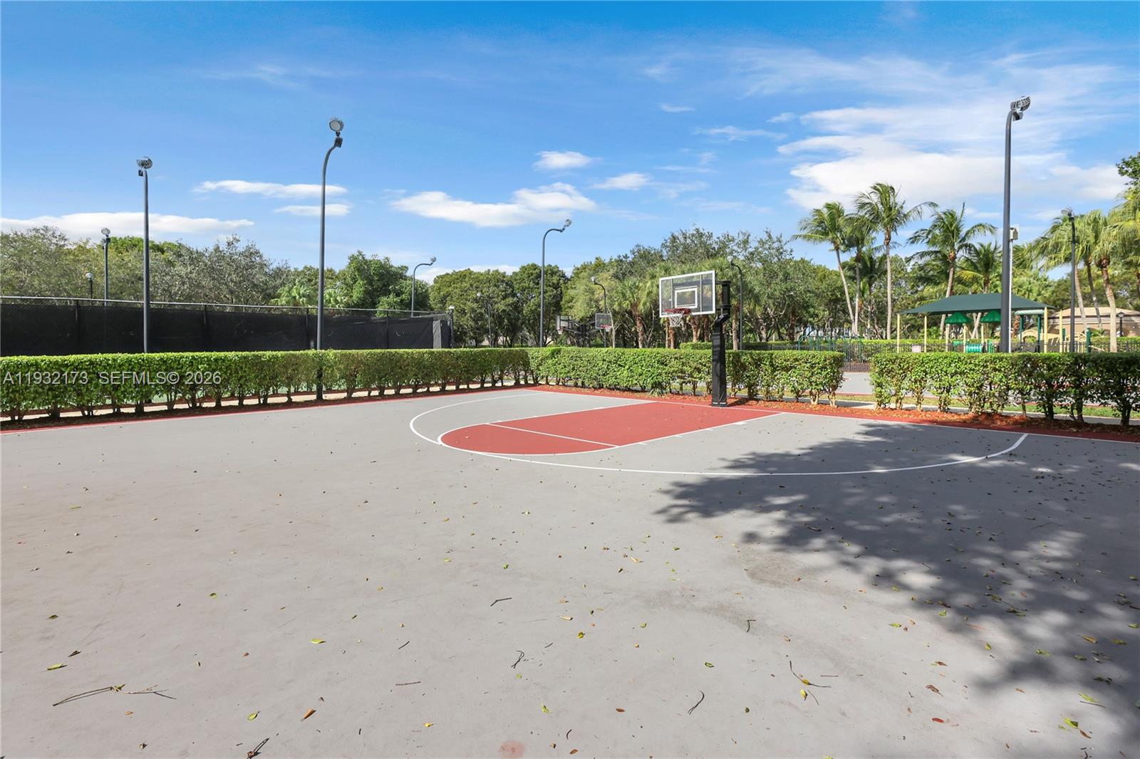 RIVIERA ISLES II - Residential