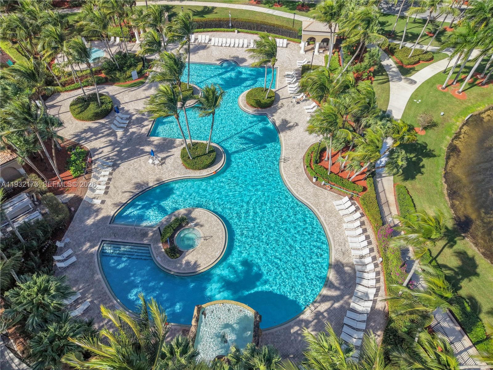 RIVIERA ISLES II - Residential