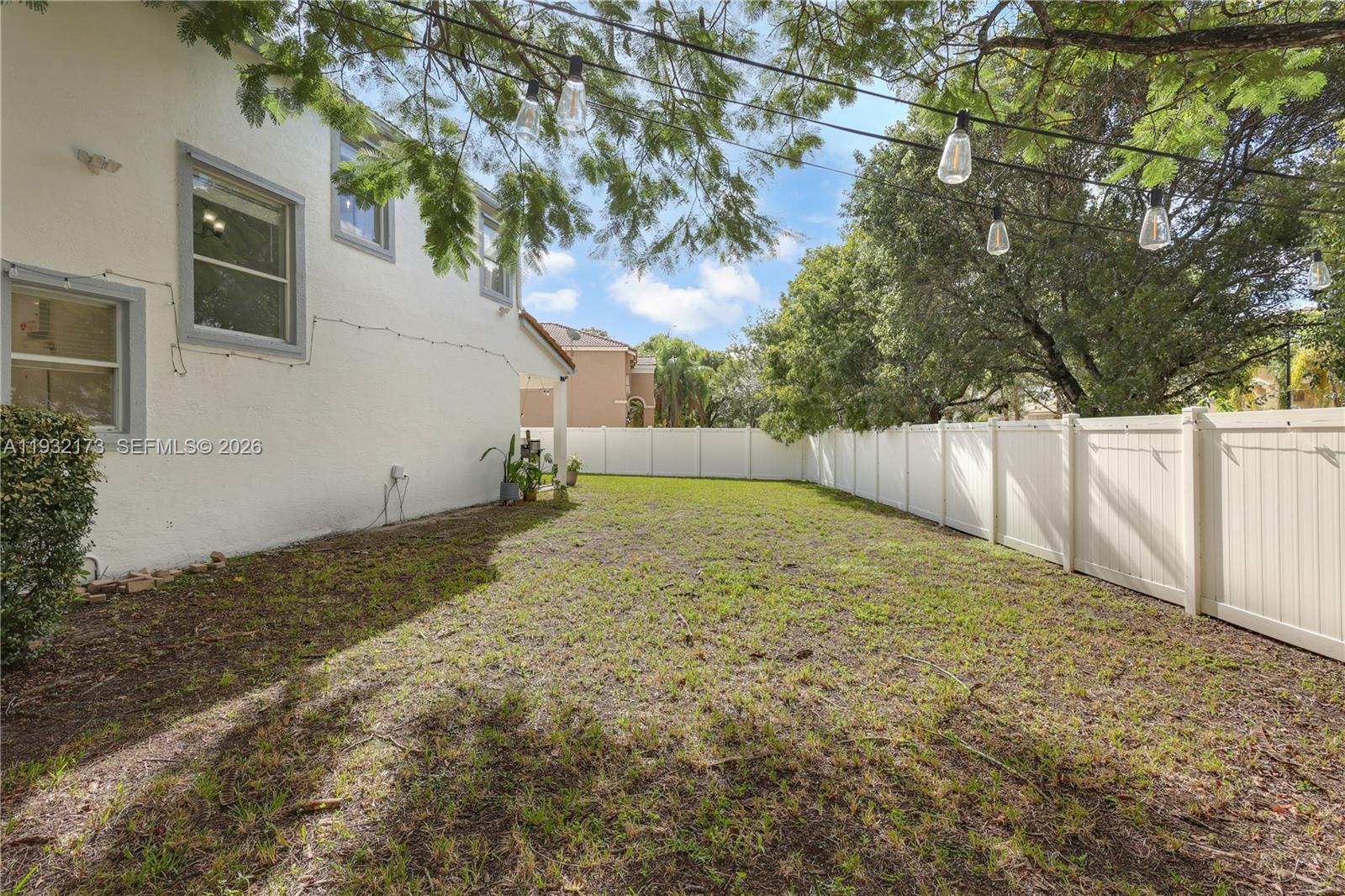 RIVIERA ISLES II - Residential