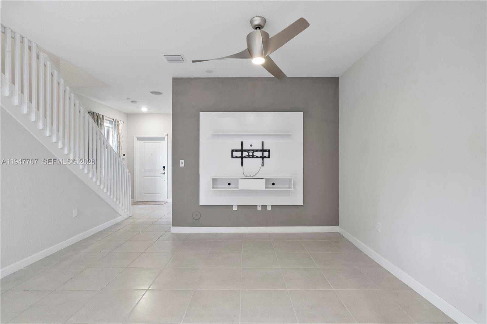 HOMESTEAD PARK OF COMMERC - Residential