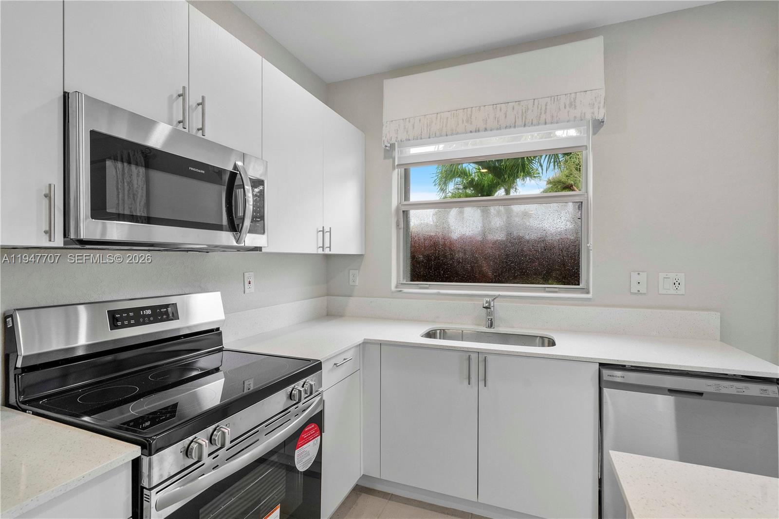 HOMESTEAD PARK OF COMMERC - Residential