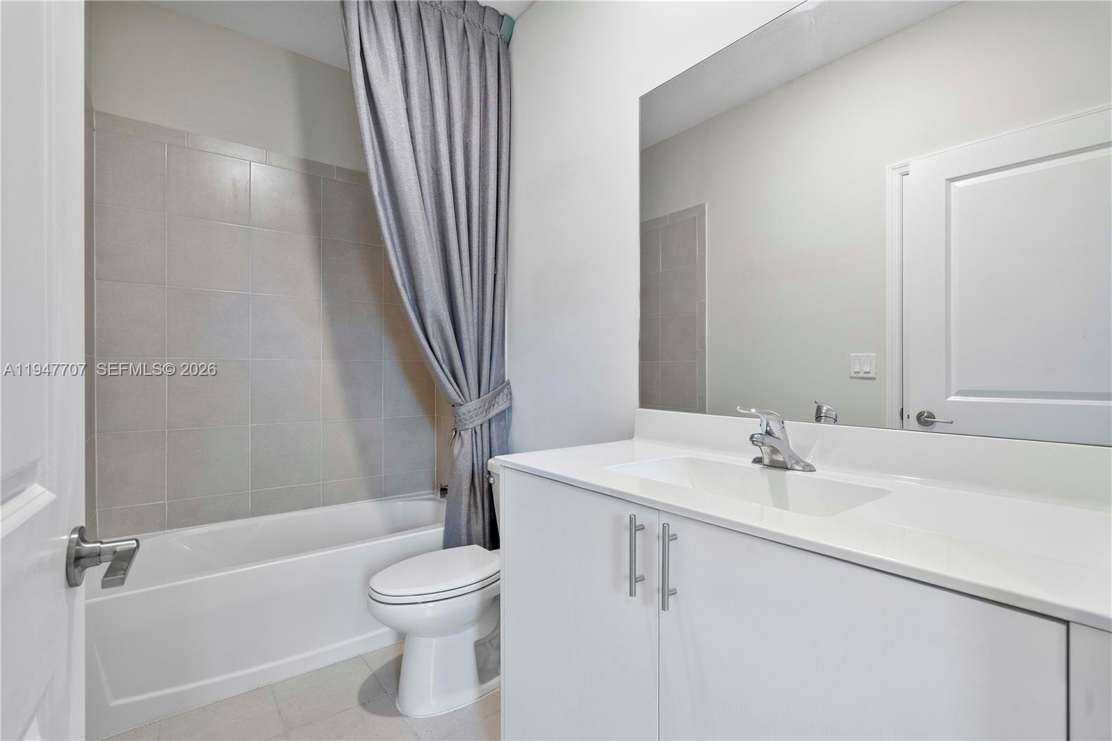 HOMESTEAD PARK OF COMMERC - Residential