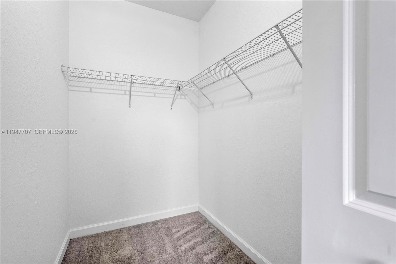 HOMESTEAD PARK OF COMMERC - Residential