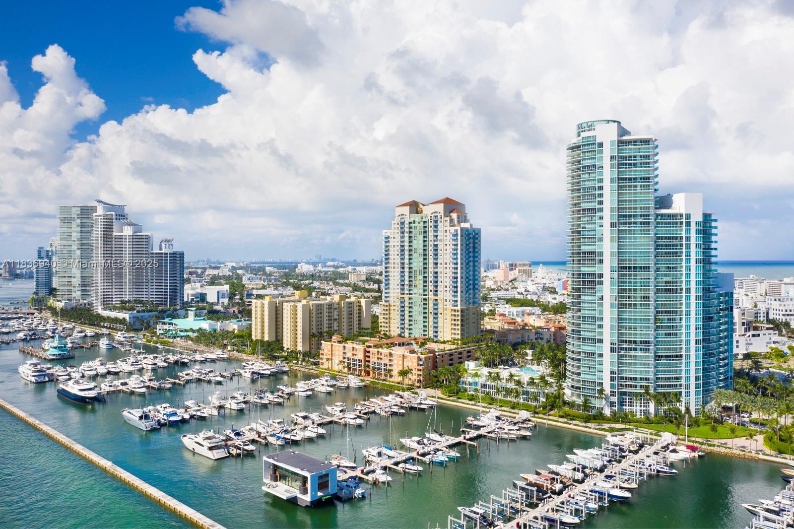 YACHT CLUB AT PORTOFINO - Residential