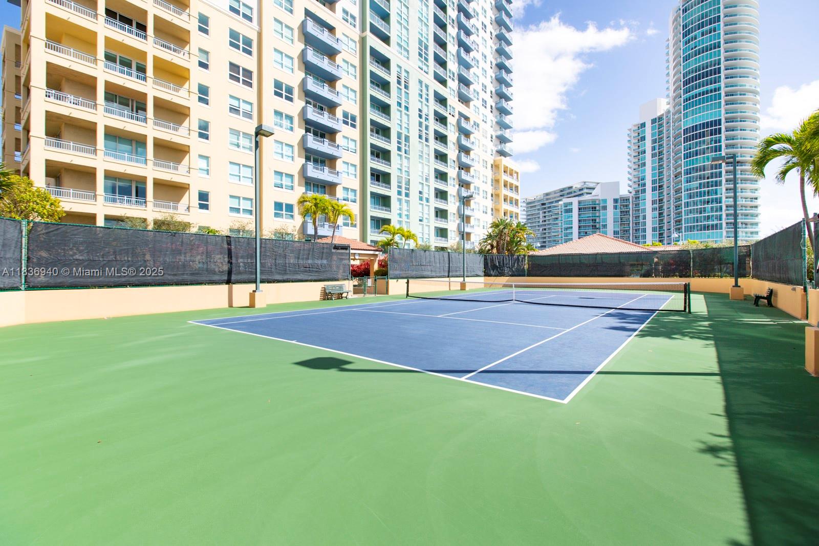 YACHT CLUB AT PORTOFINO - Residential