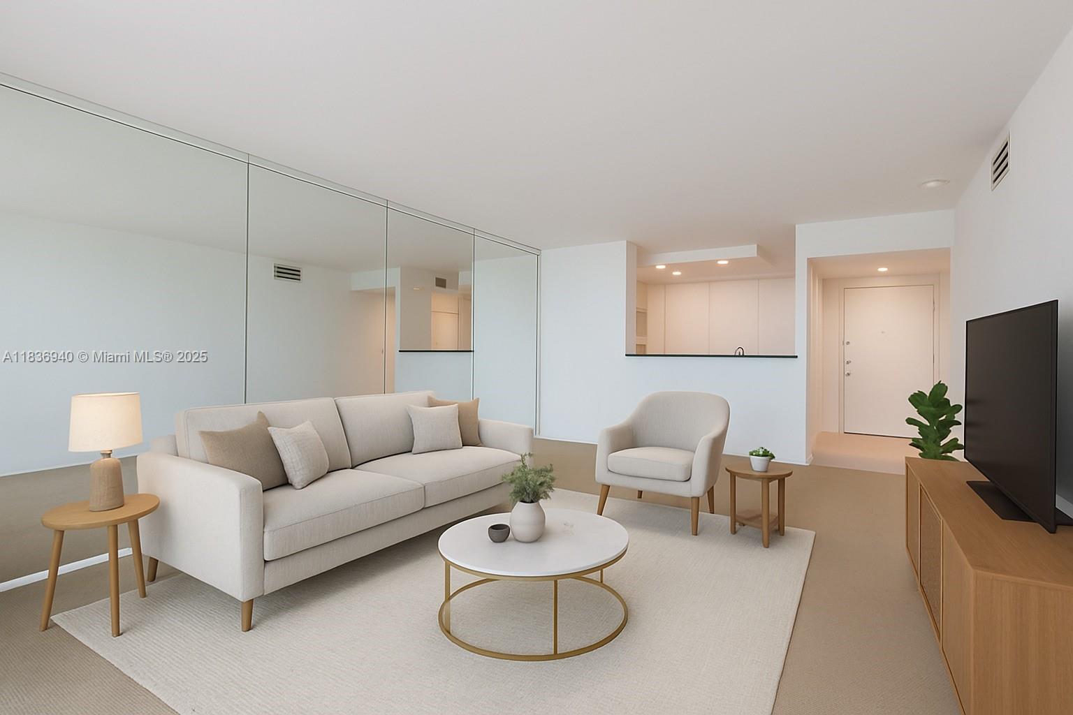 YACHT CLUB AT PORTOFINO - Residential