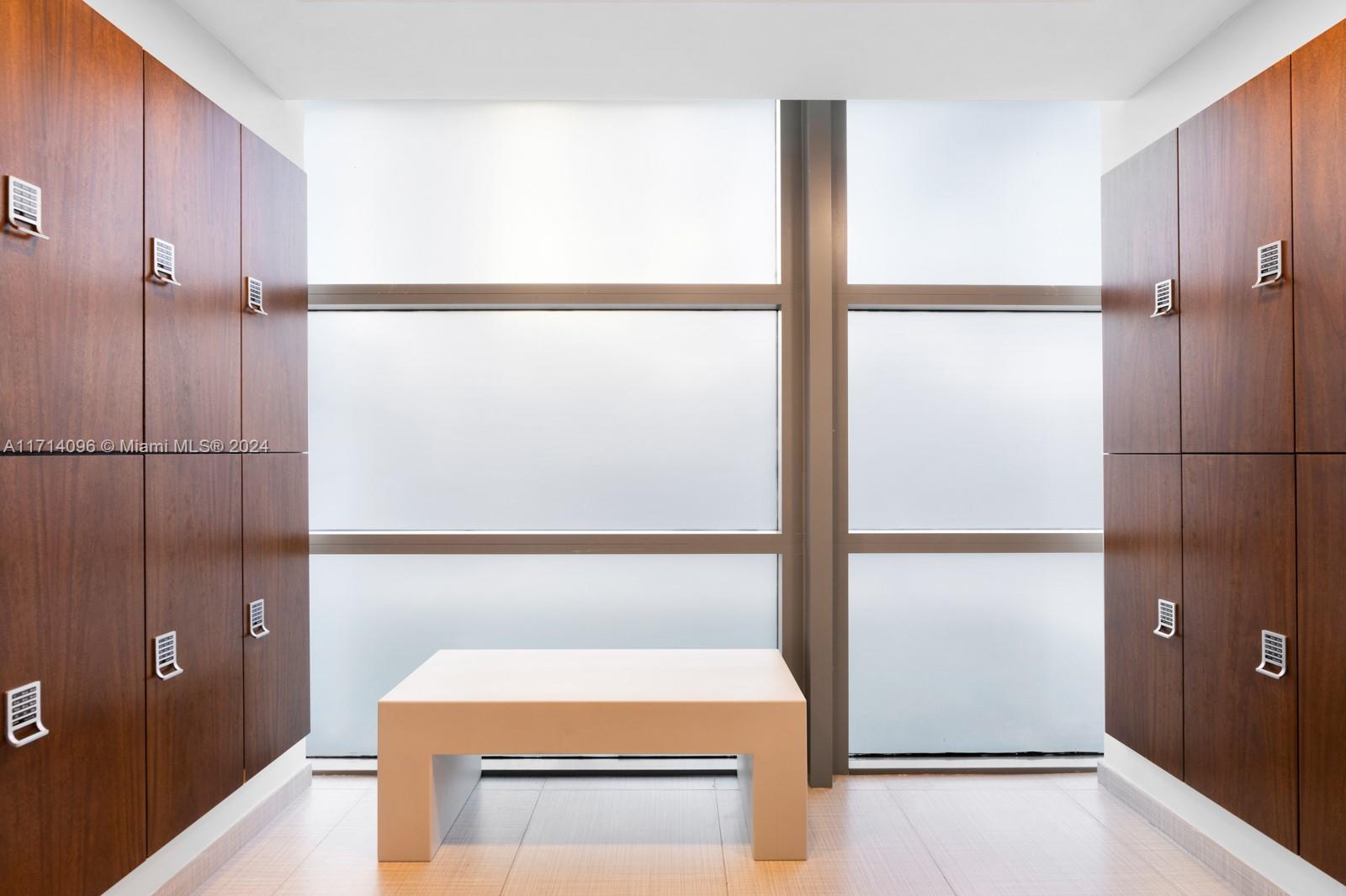 MEI CONDO - Residential