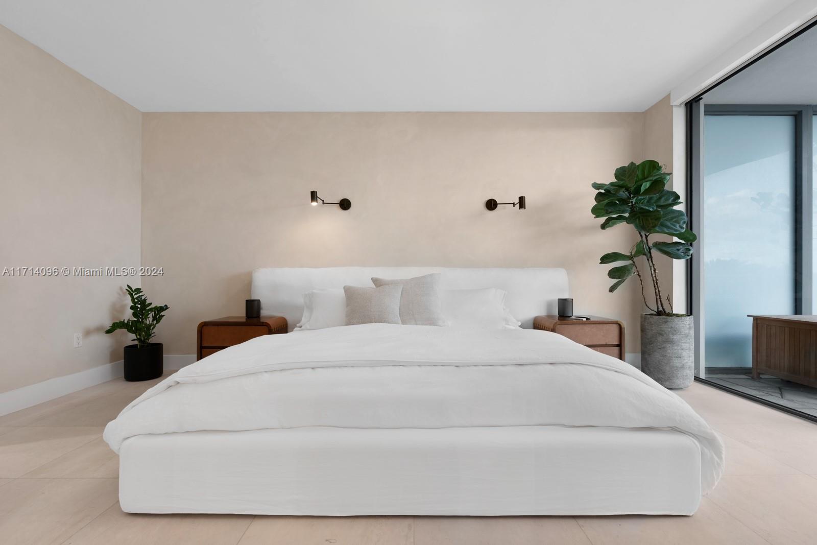 MEI CONDO - Residential