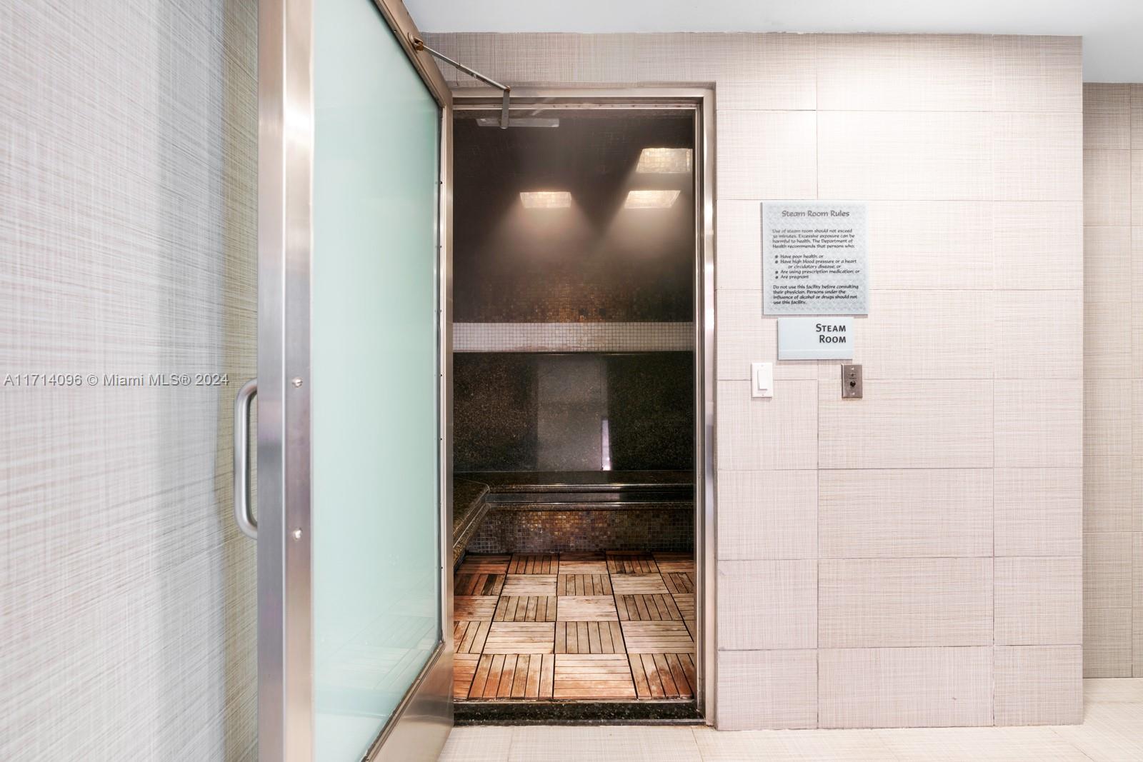 MEI CONDO - Residential