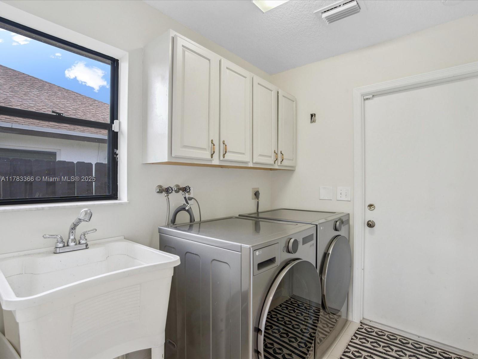 BOCA CHASE SEC 5 - Residential