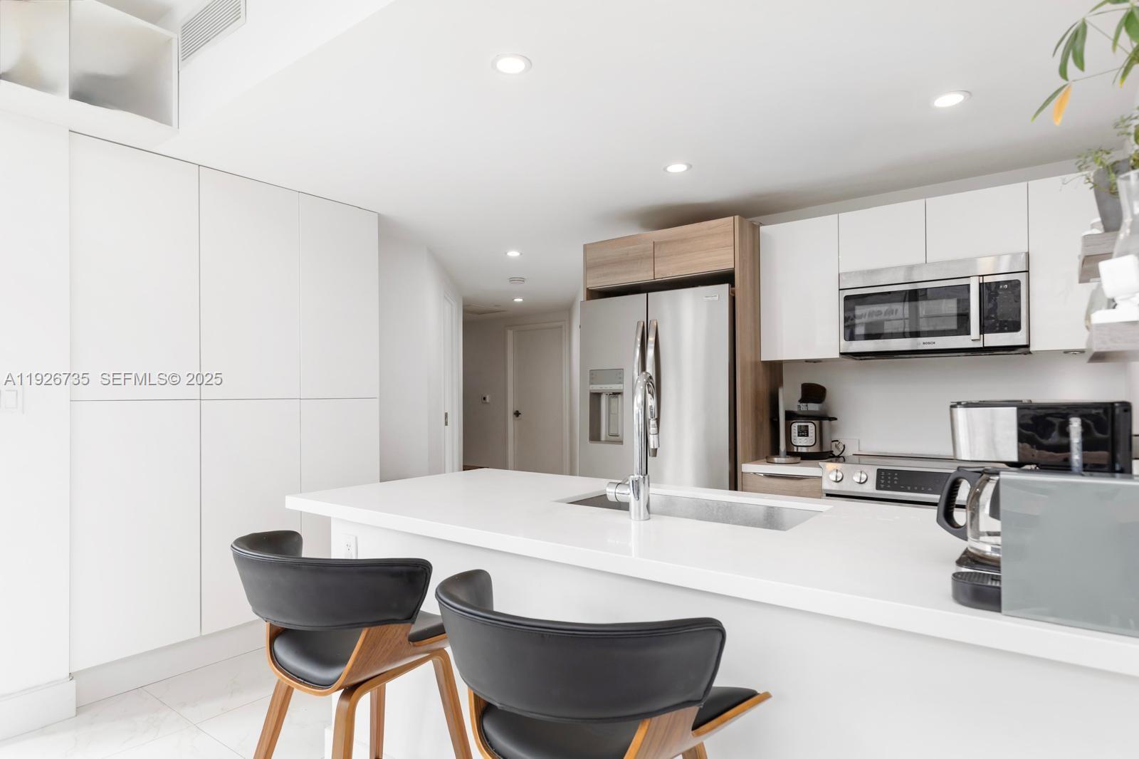 KAI AT BAY HARBOR CONDO - Residential Lease