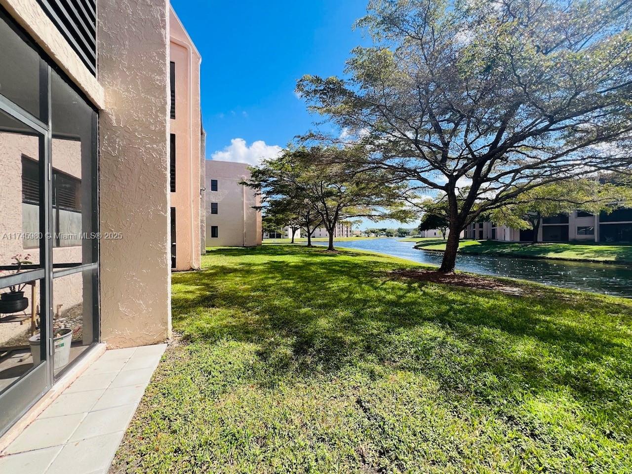 SUNRISE LAKES 178 CONDO - Residential